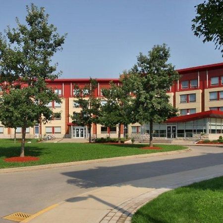 奥克维尔公寓及会议中心酒店 外观 照片
